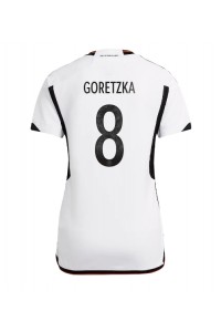 Tyskland Leon Goretzka #8 Fotballdrakt Hjemme Klær Dame VM 2022 Korte ermer
